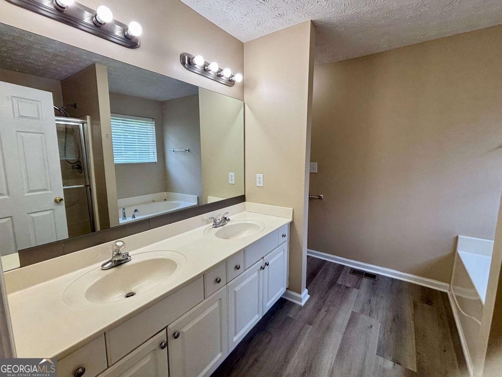 540 Chandon Way - Photo 13