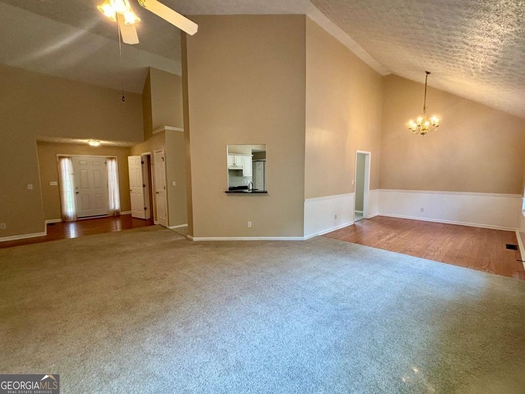 540 Chandon Way - Photo 3