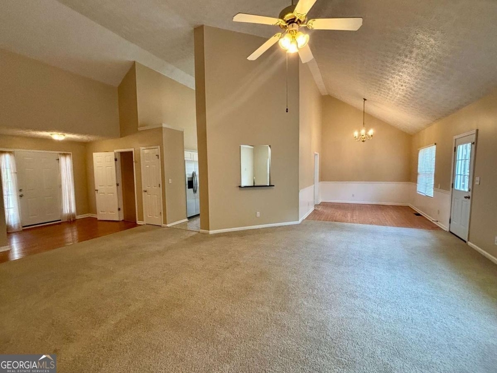 540 Chandon Way - Photo 4