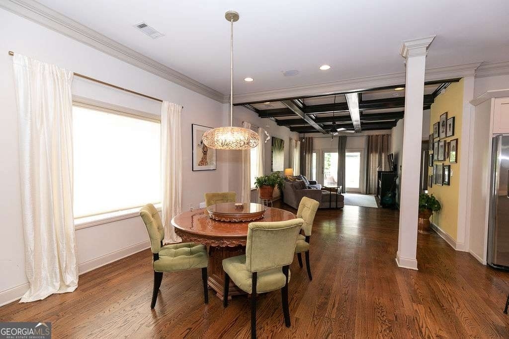 1084 Sanders Avenue Se - Photo 8