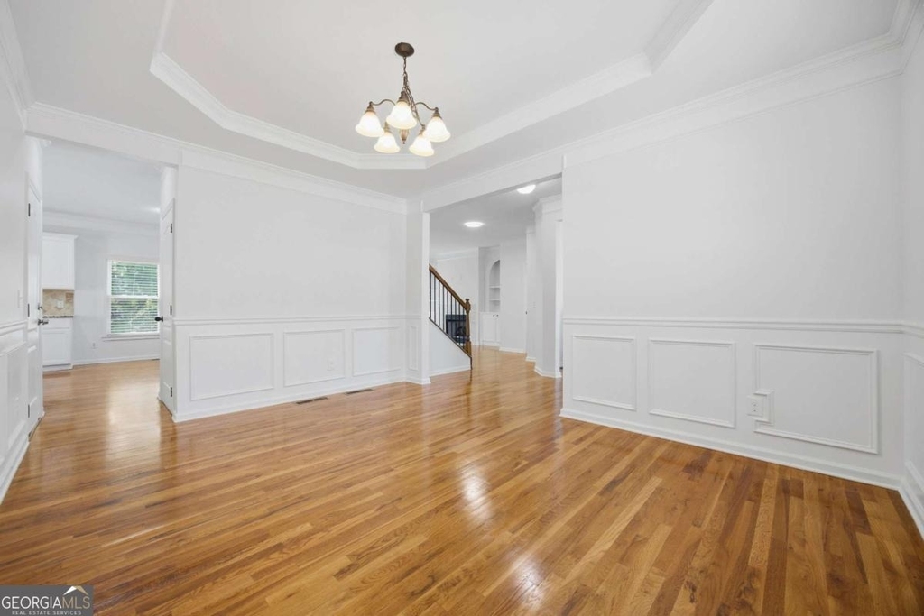 455 Park Place Court - Photo 7