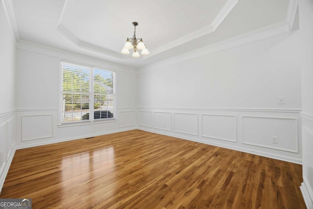 455 Park Place Court - Photo 6