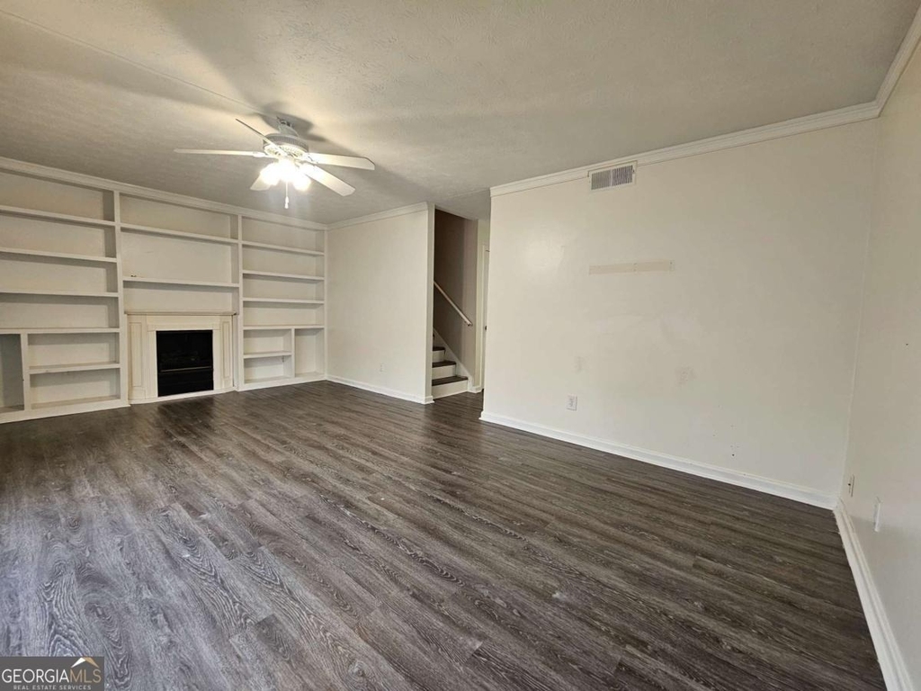 1192 Ashborough Drive Se - Photo 12