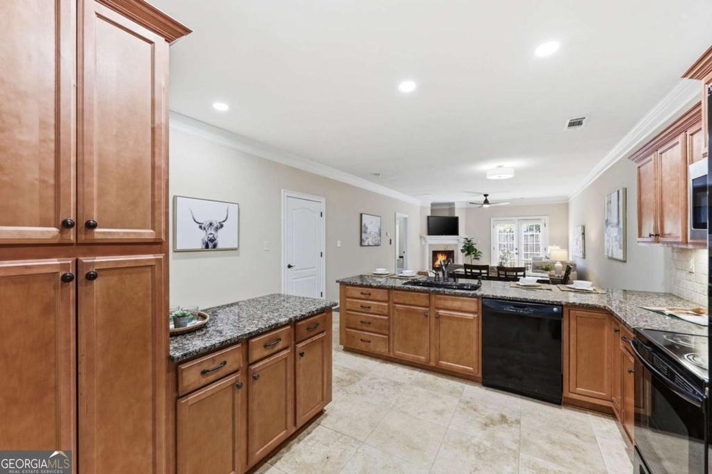 2826 Fox Wood Lane - Photo 11