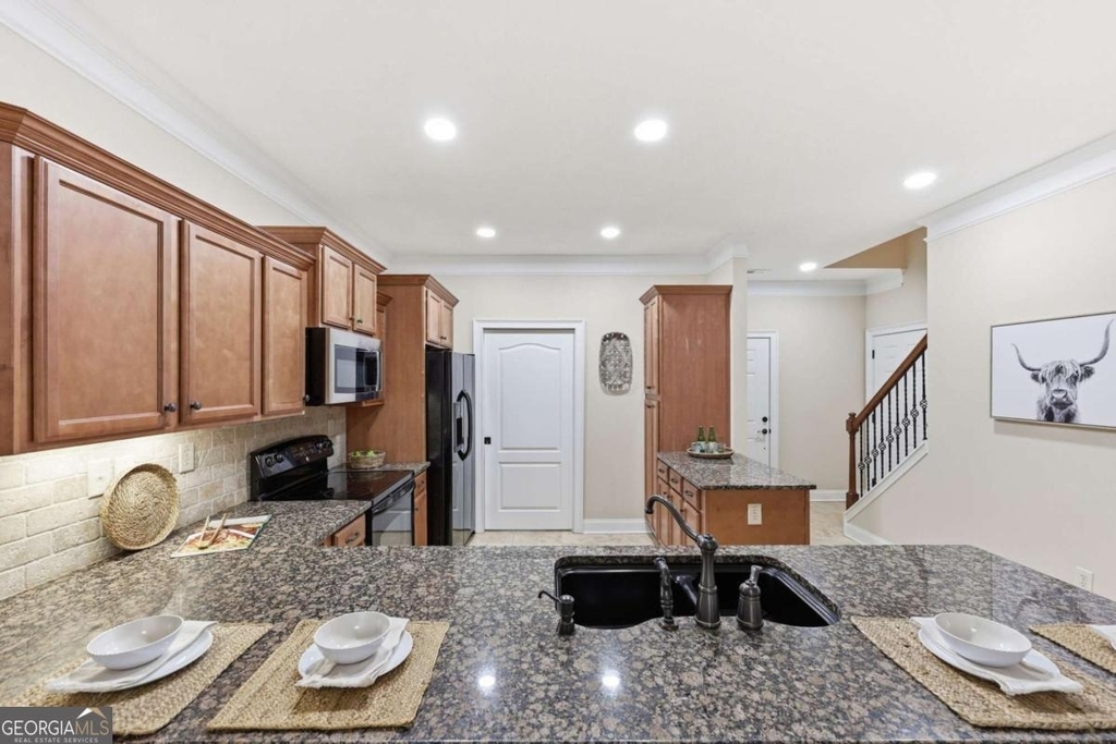 2826 Fox Wood Lane - Photo 9