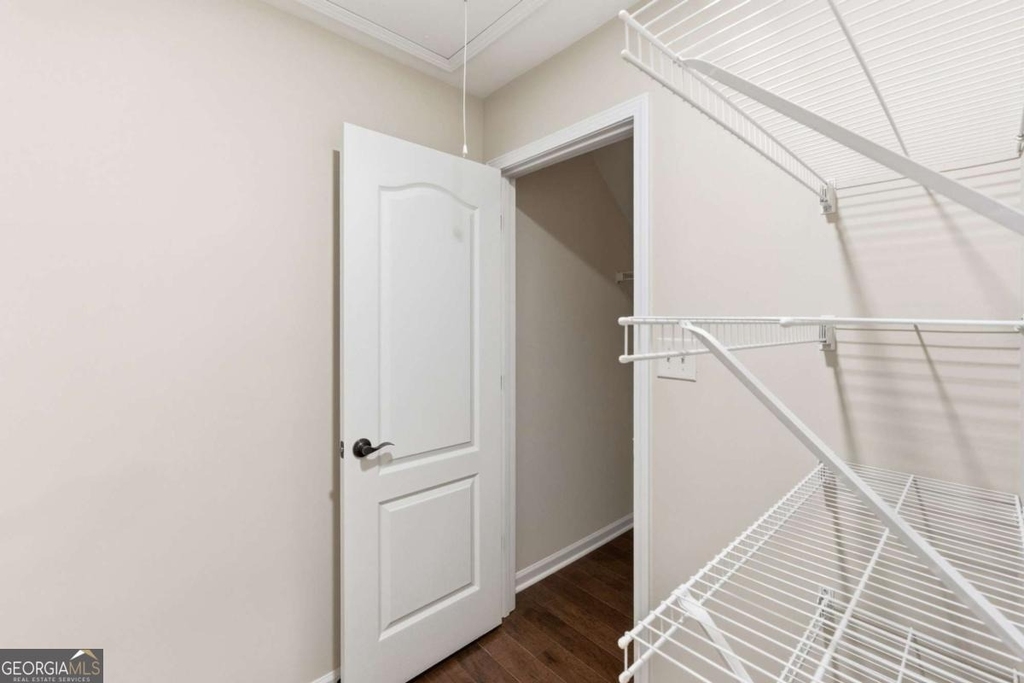 2826 Fox Wood Lane - Photo 21