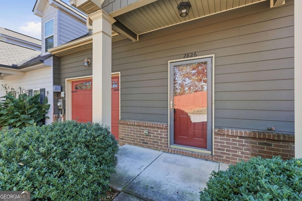 2826 Fox Wood Lane - Photo 1