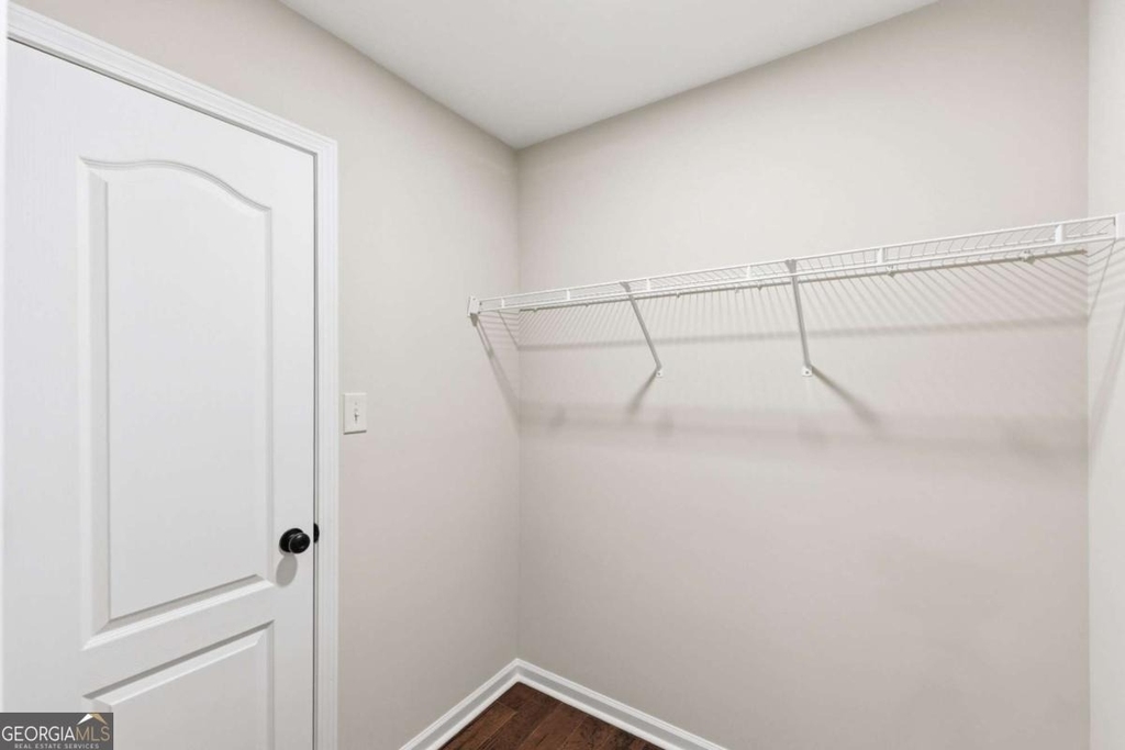 2826 Fox Wood Lane - Photo 19