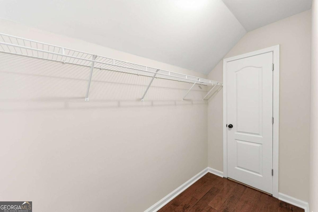 2826 Fox Wood Lane - Photo 30