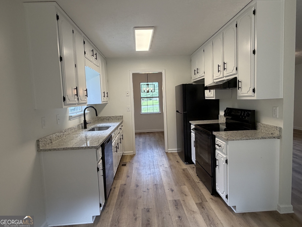 1730 Bullock Drive - Photo 2