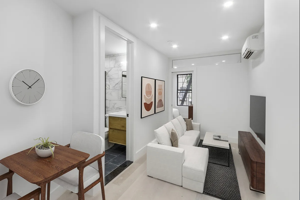 47 St Marks Place - Photo 0