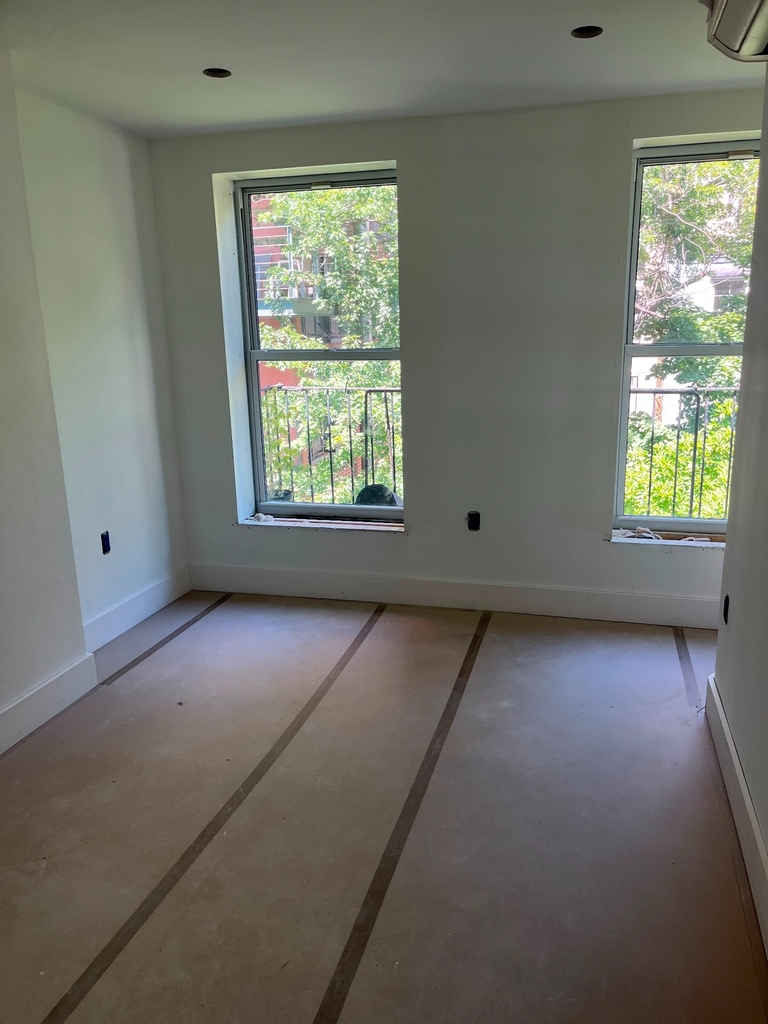 131 East 29th Street - Photo 0