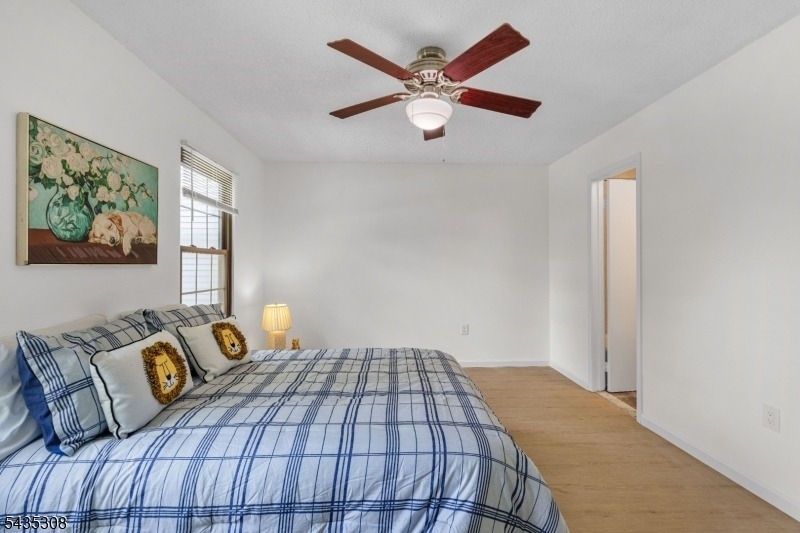 309 English Place - Photo 19