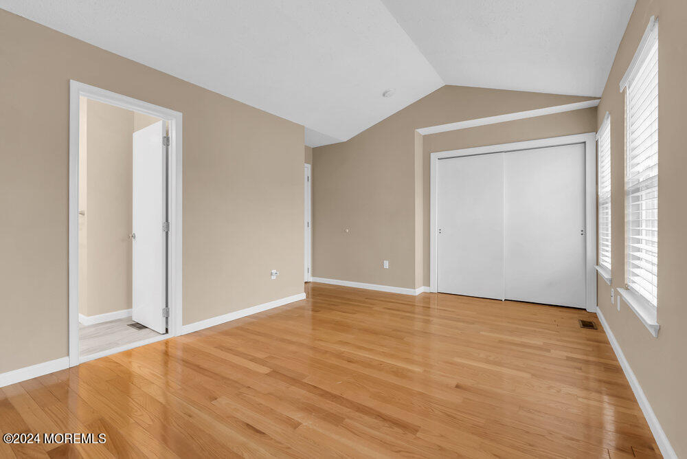 87 Richmond Court S - Photo 10