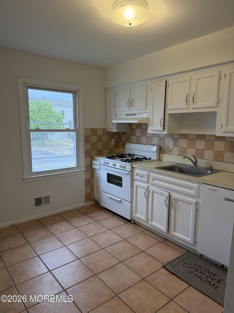 92 Sawmill Road - Photo 3