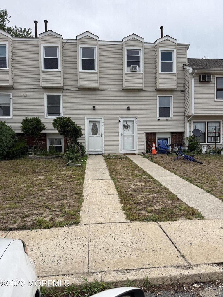 92 Sawmill Road - Photo 0
