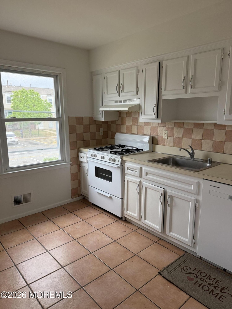 92 Sawmill Road - Photo 4