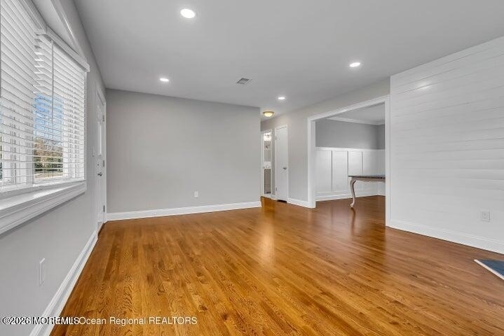 19 Bradley Avenue - Photo 2