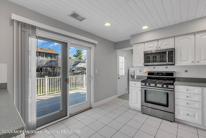 19 Bradley Avenue - Photo 6