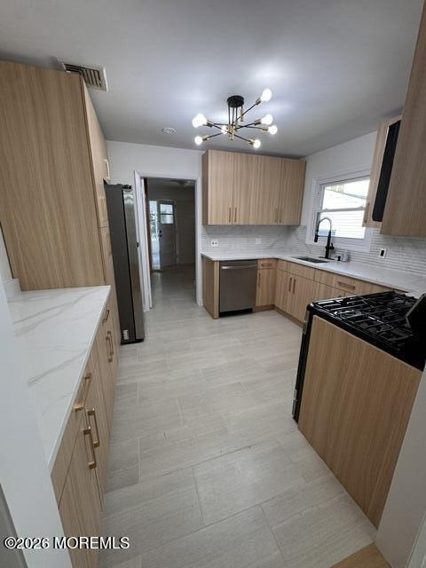 813 Roseld Avenue - Photo 5