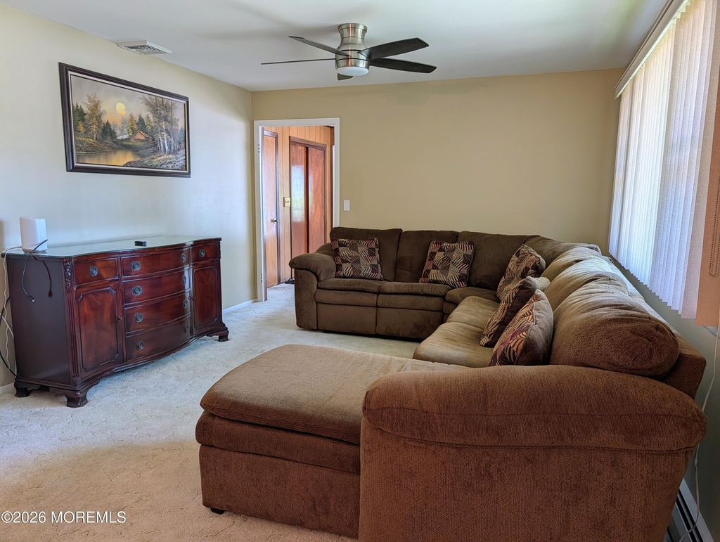 1936 Mount Carmel Boulevard - Photo 4