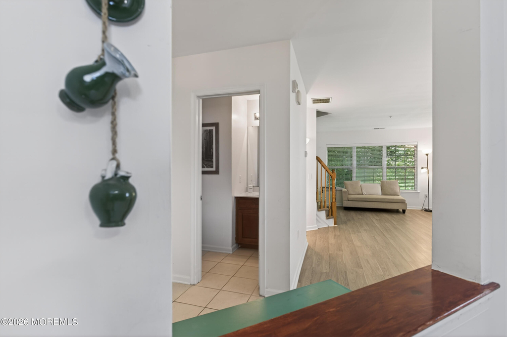 1111 Morning Glory Drive - Photo 4