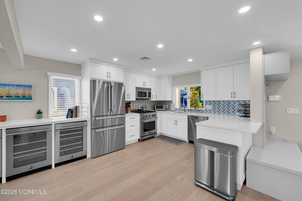 637 Beacon Boulevard - Photo 12