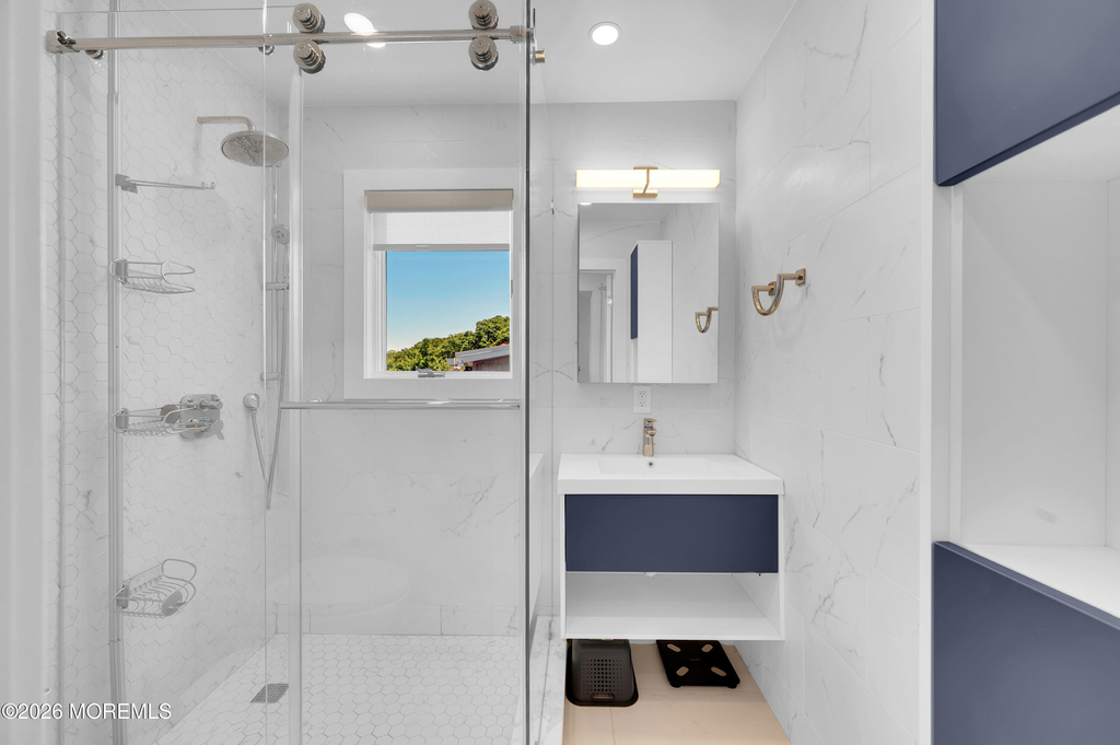 637 Beacon Boulevard - Photo 25