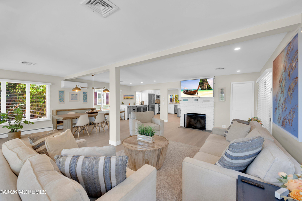 637 Beacon Boulevard - Photo 8