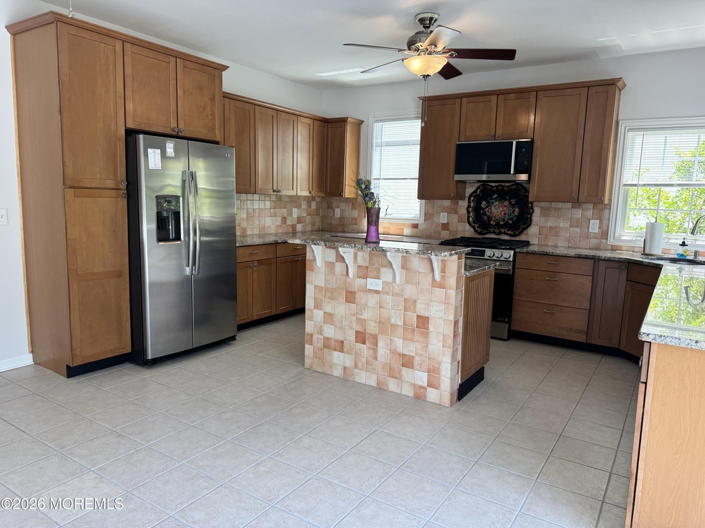 196 South Street - Photo 8