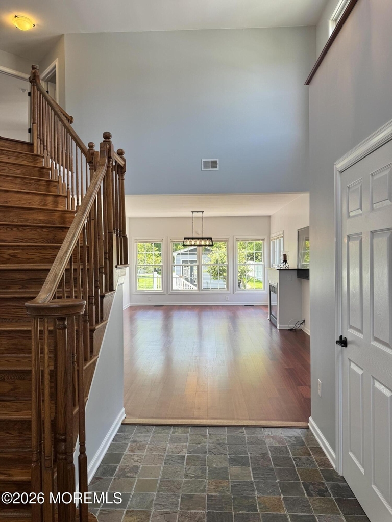 196 South Street - Photo 4