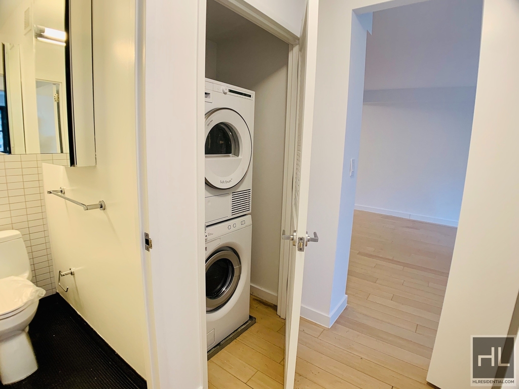 East 39th Street - Photo 5