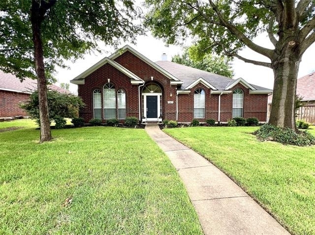 11413 Huntington Road - Photo 0