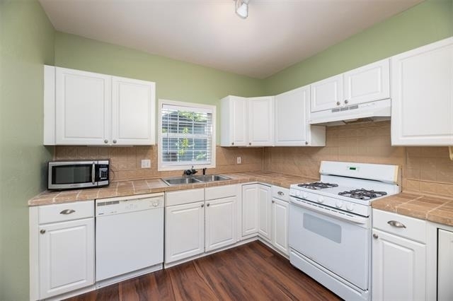 8823 San Benito Way - Photo 11