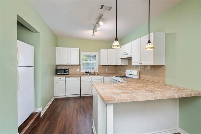 8823 San Benito Way - Photo 10