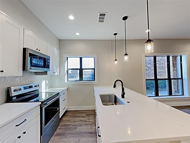 10738 Park Village Place - Photo 4