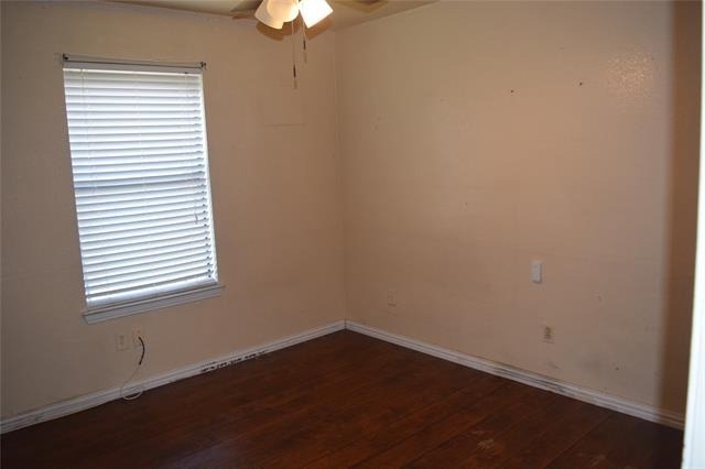 1806 Family Circle - Photo 11