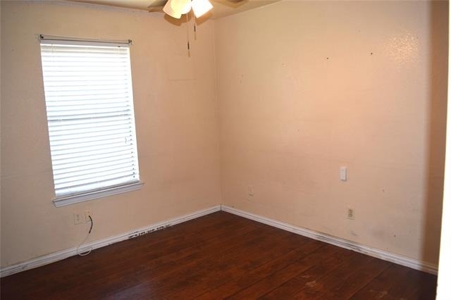 1806 Family Circle - Photo 4