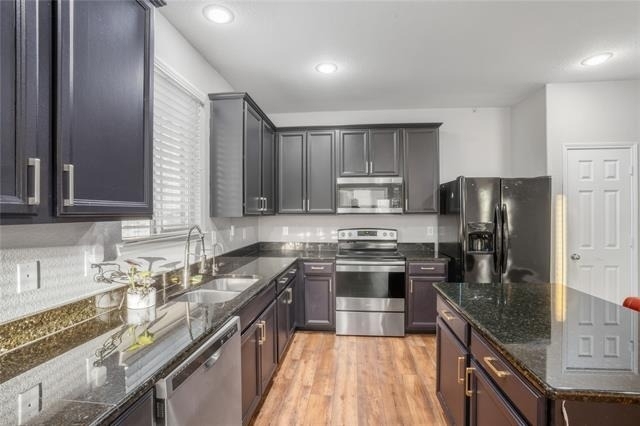 8101 Kurgan Trail - Photo 10