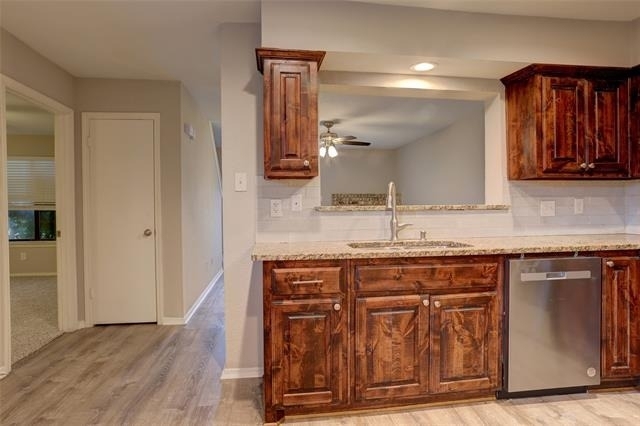 711 Wolftrap Drive - Photo 5