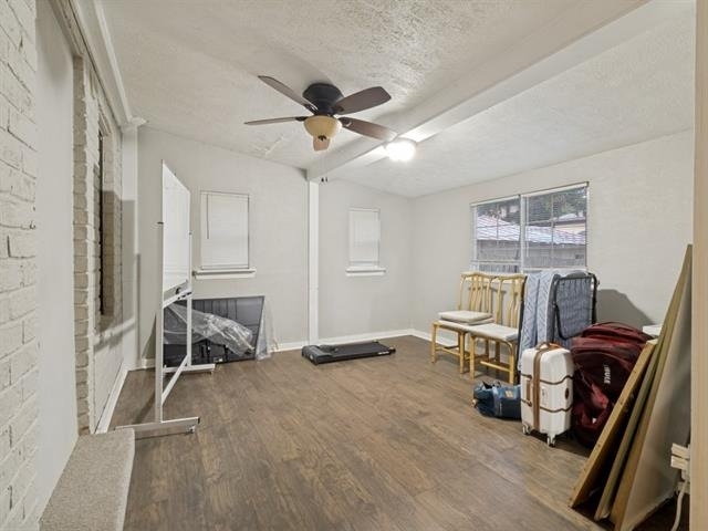 5318 Vanderbilt Avenue - Photo 9