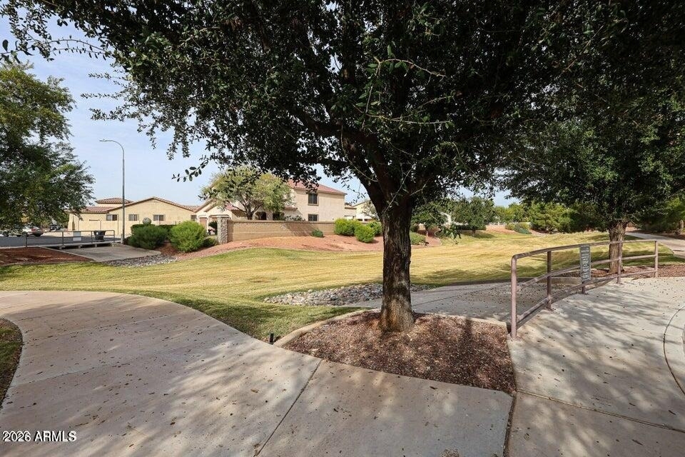 10863 W Washington Street - Photo 42