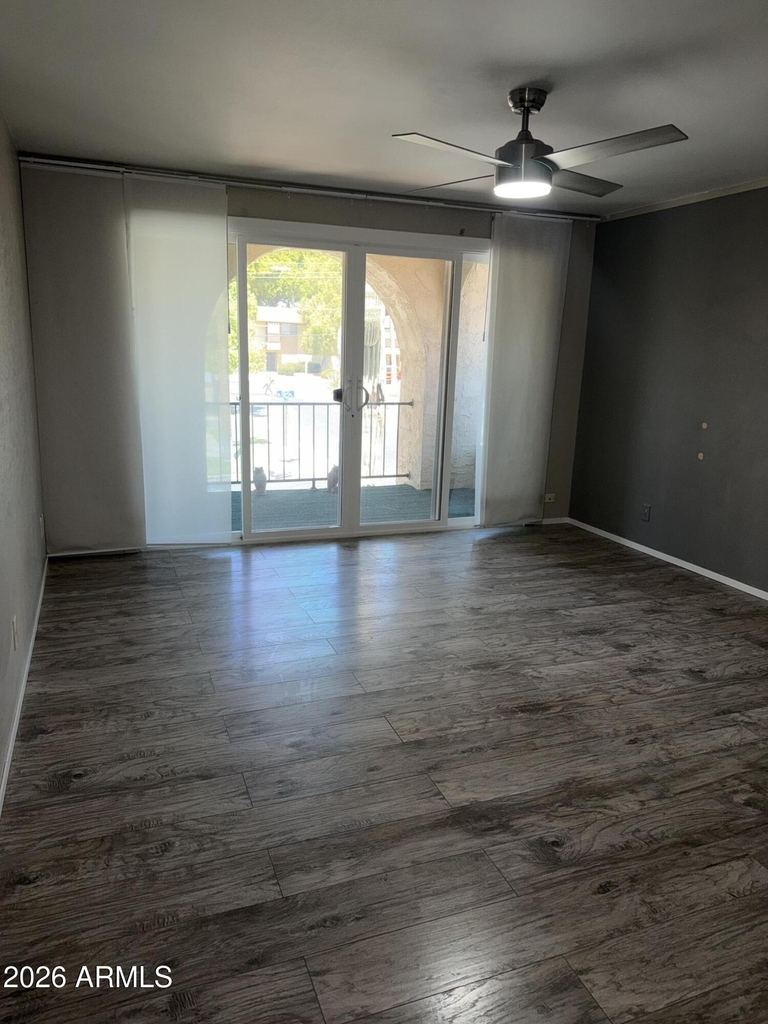 4139 N 78th Place - Photo 5