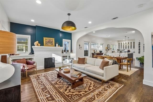 310 N Montclair Avenue - Photo 4