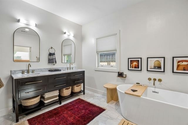 310 N Montclair Avenue - Photo 18
