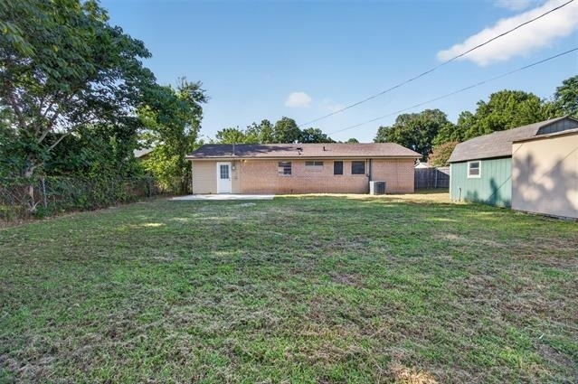 2210 Sycamore Drive - Photo 20