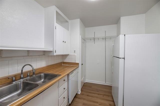 8639 San Benito Way - Photo 10