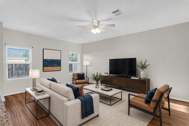 1702 Wild Rye Circle - Photo 2