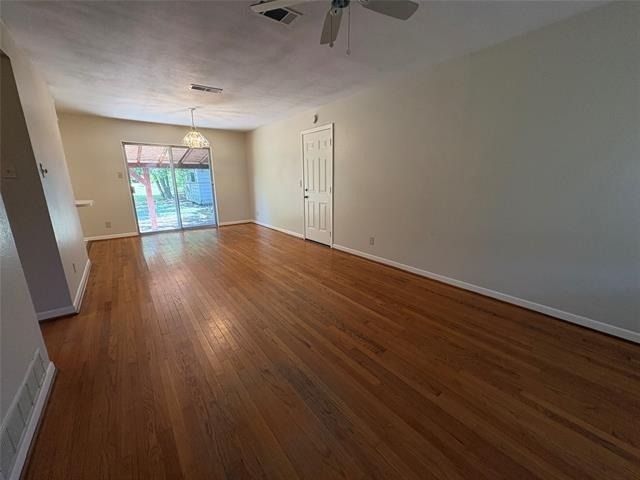 588 Rea Avenue - Photo 2