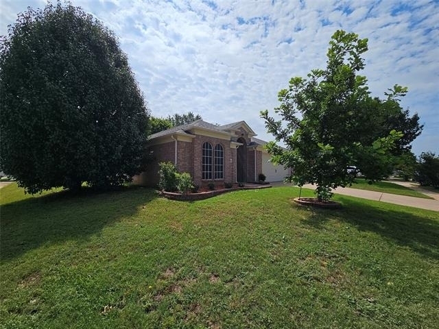 1128 Marshall Drive - Photo 1
